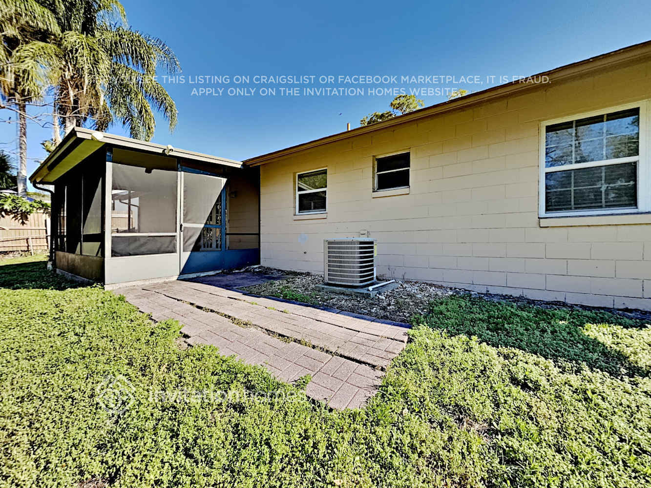 Building Photo - 439 Meander Dr N