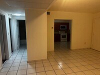 Building Photo - 5100 SW 41st St