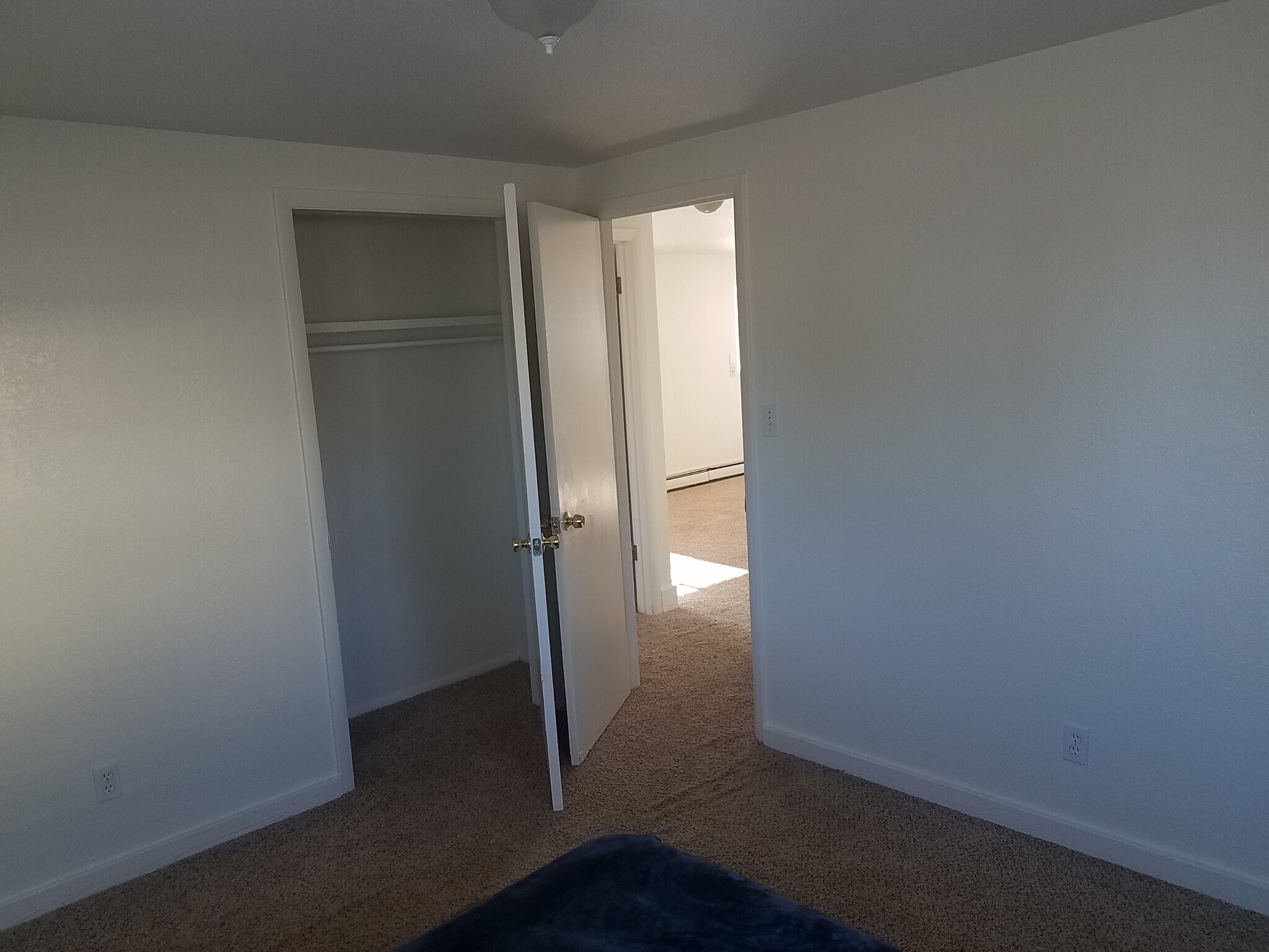 Top Unit - 2221 Cooper Ave