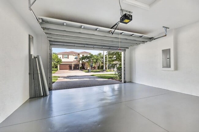 Building Photo - 2916 Payson Way