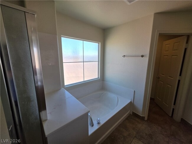 Building Photo - 2312 Scissortail Ct