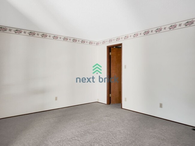 Building Photo - 3 Bedroom 2 bathroom Home for Rent!