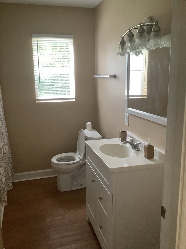 Building Photo - 3741 N Tacoma Ave