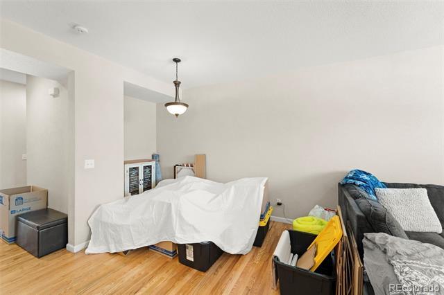 Building Photo - 5521 Cross Creek Dr