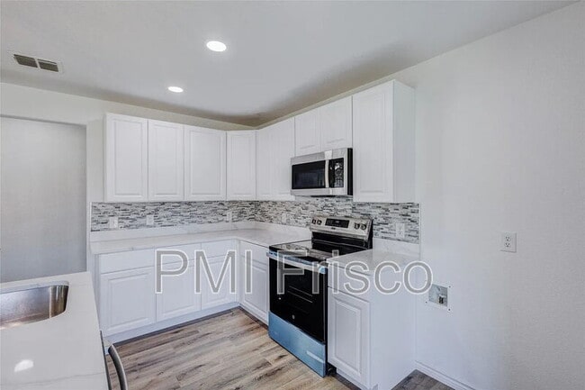 Building Photo - 934 Cedar Creek Dr