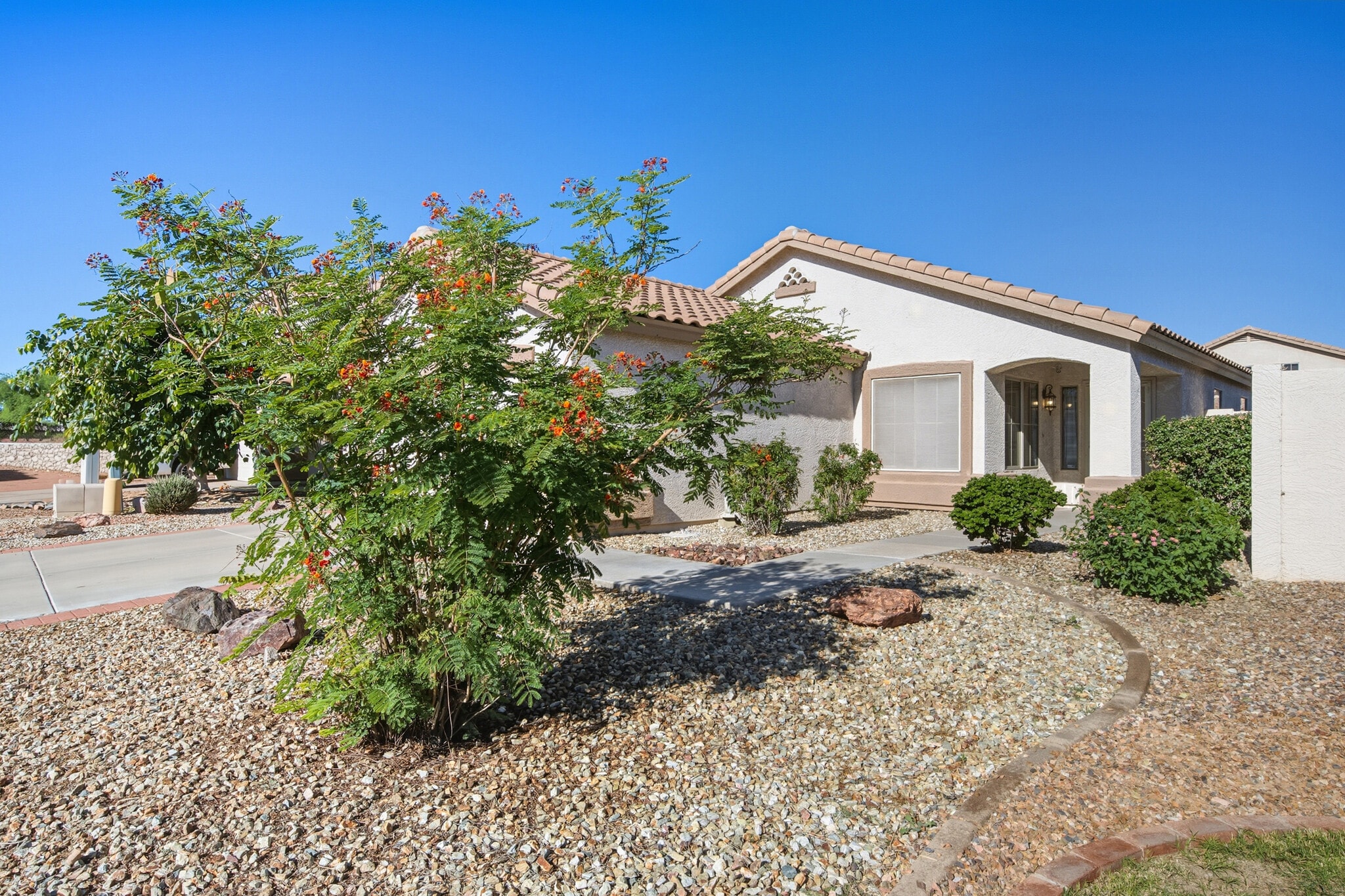 Building Photo - 6978 W Kings Ave