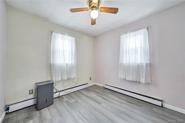 Building Photo - 7 Herbst Dr