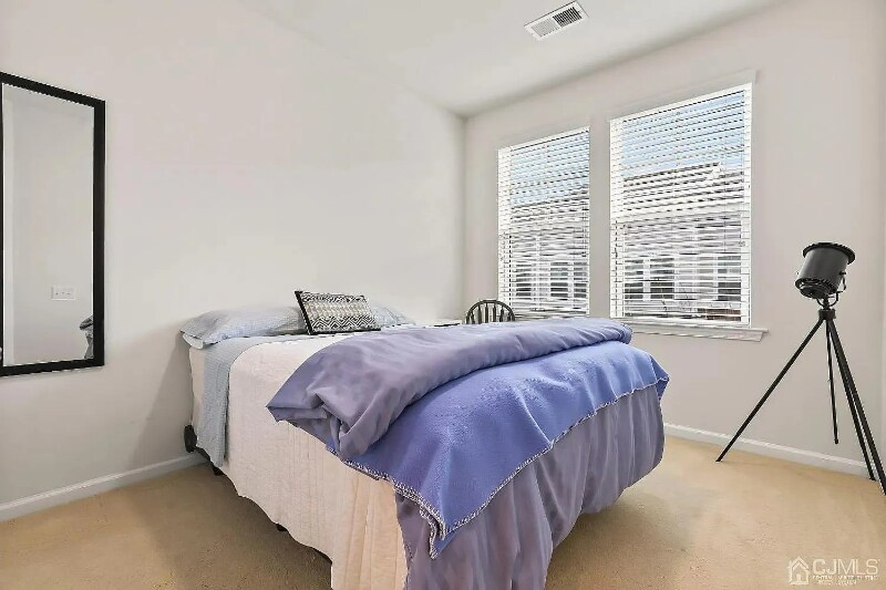 Building Photo - 14 Fleet St