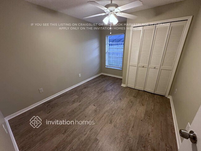 Building Photo - 1902 River Crossing Dr