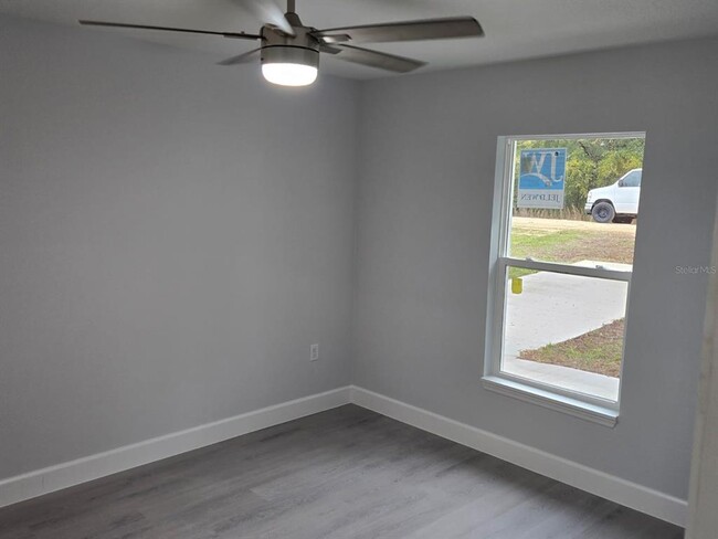 Building Photo - 13844 SW 104 Ln