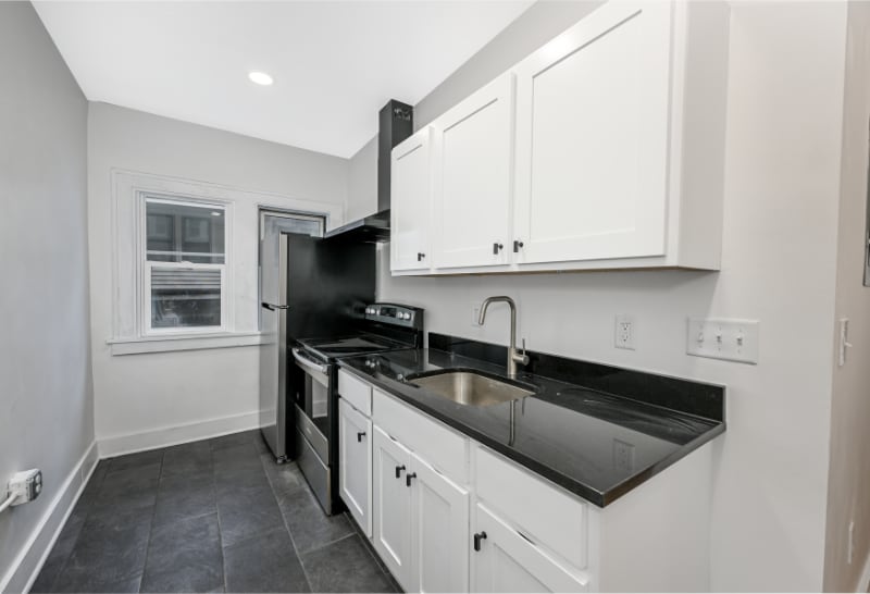 Building Photo - 1384 W 83rd St