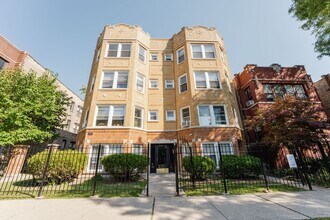 Building Photo - Albany Park - 1 Bed / 1 Bath, English Gard...