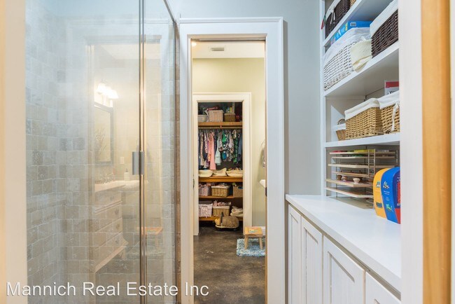 Building Photo - 3 br, 2 bath House - 104 Mershon St.