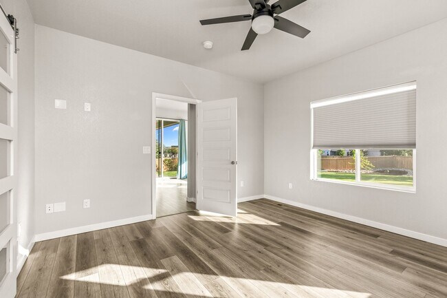 Building Photo - 6837 Grassy Range Dr