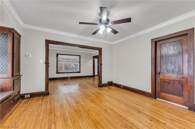 Building Photo - 9609 Sladden Ave