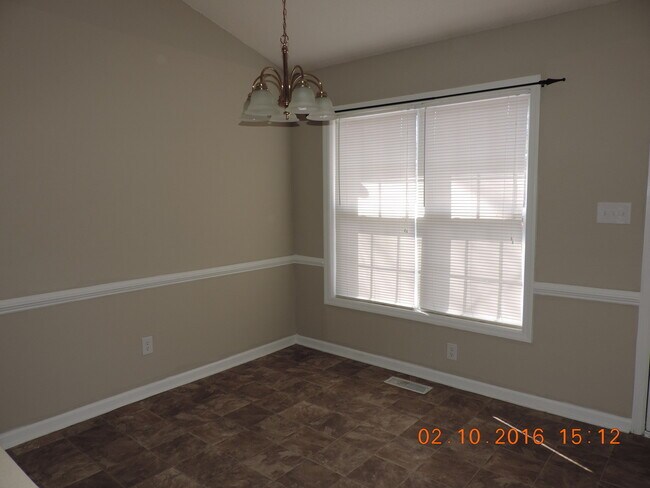 Building Photo - 1620 Blaire St