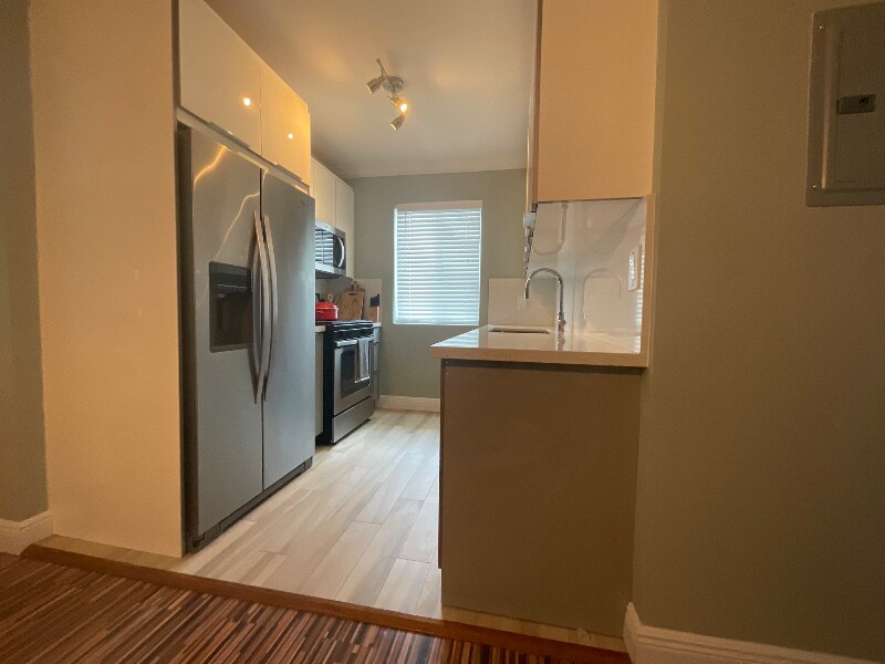 Building Photo - 7327 Dickens Ave