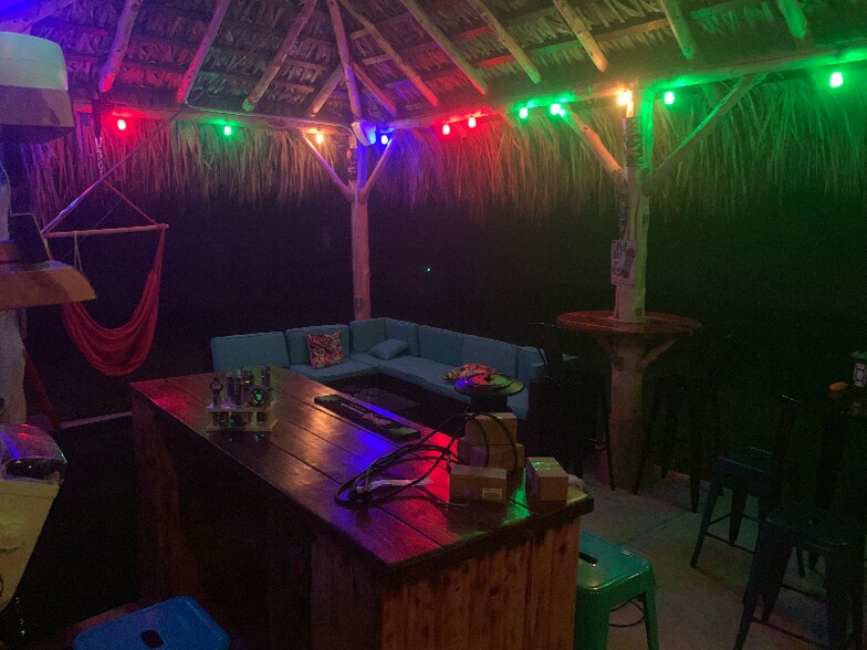 Building Photo - 1 Quarterhorse Dr