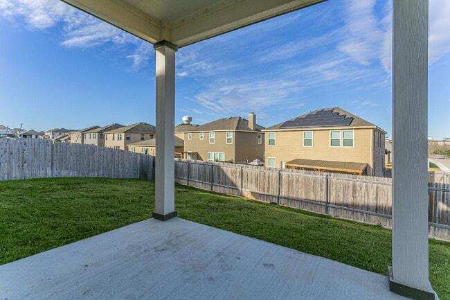 Building Photo - Bright & Beautiful 4 Bedroom two story home!