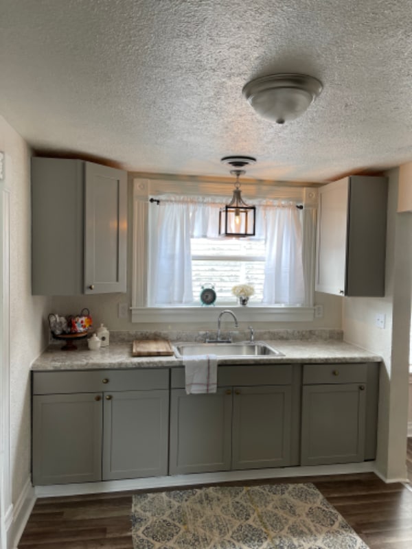 Primary Photo - 1145 Jefferson Ave