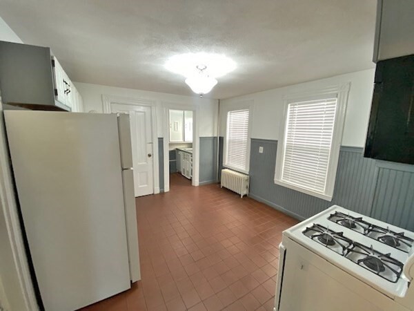 Building Photo - 369 Savin Hill Ave
