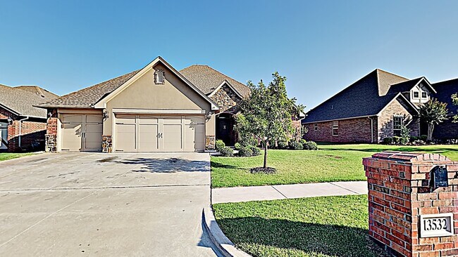Building Photo - Luxury 4 Bedroom, 2.5 Bath Home with Bonus Room and Storm Shelter in Deer Creek Schools.