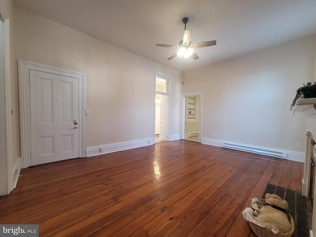 Building Photo - 447 N Loudoun St