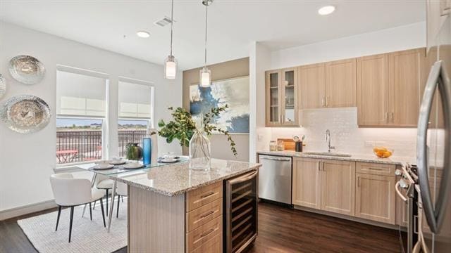 Building Photo - 11361 American Elm Way