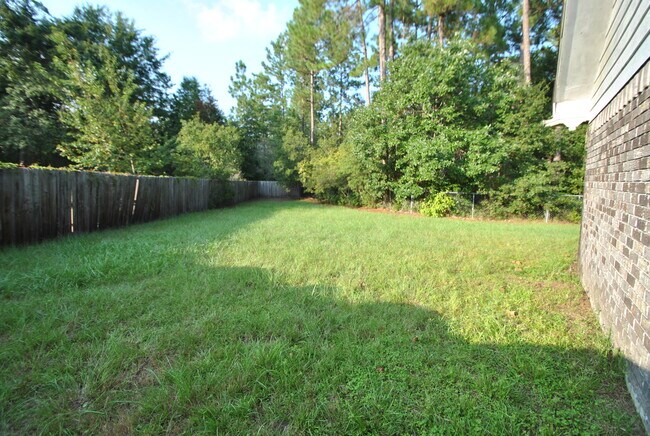 Building Photo - 1256 Chinook Way