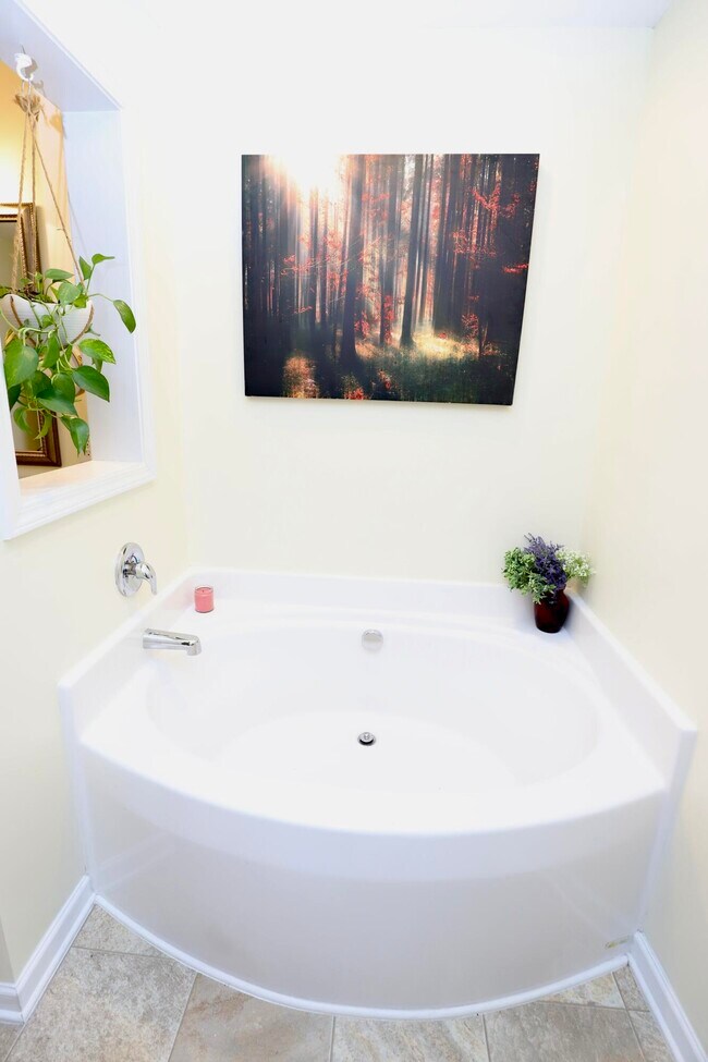 Building Photo - 71 Carina Ln