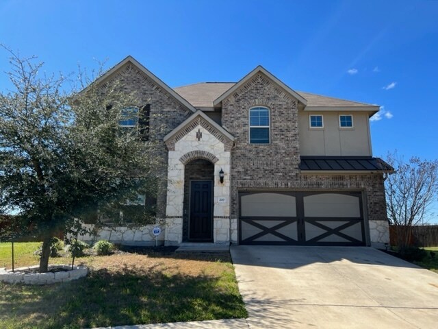 Building Photo - 200 Hot Spring Valley