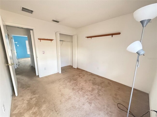 Building Photo - 1905 Myakka Ct