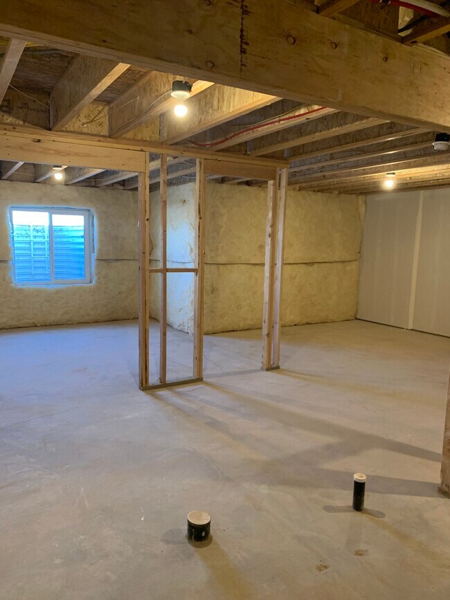 Building Photo - 70 E Ginger Gold Rd