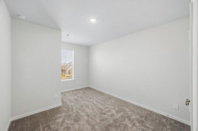 Building Photo - 21106 Armstrong County Dr
