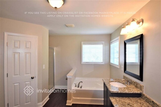 Building Photo - 128 Cloister Ln