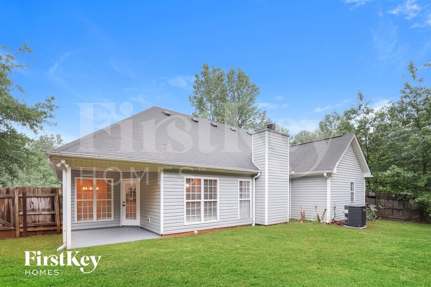 Building Photo - 660 Rosebud Ln