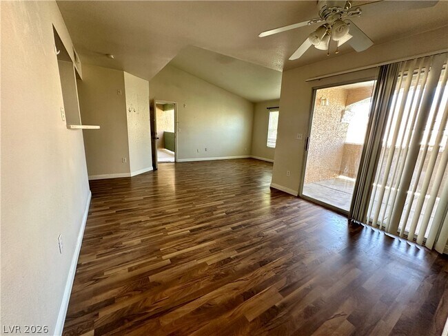 Building Photo - 8101 W Flamingo Rd