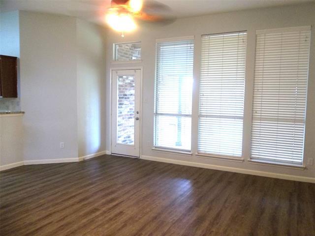 Building Photo - 8405 Greenfield Dr