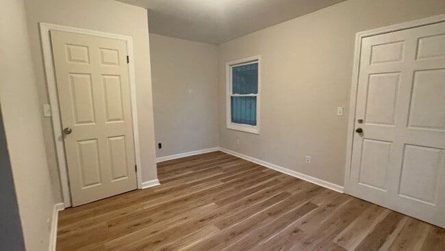 Building Photo - 2644 Preston Dr