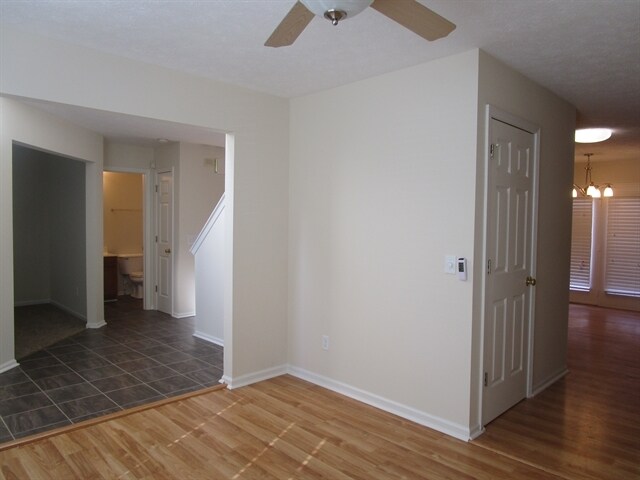 Building Photo - 5964 Keensburg Dr