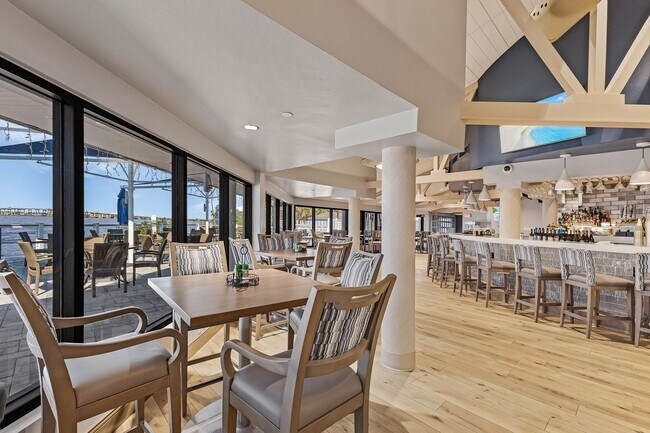 Building Photo - Waterfront! Annual Lease,  2 bedroom 2 bath plus bonus room
