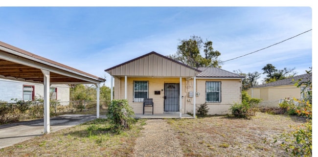 Building Photo - 1308 Caldwell Dr