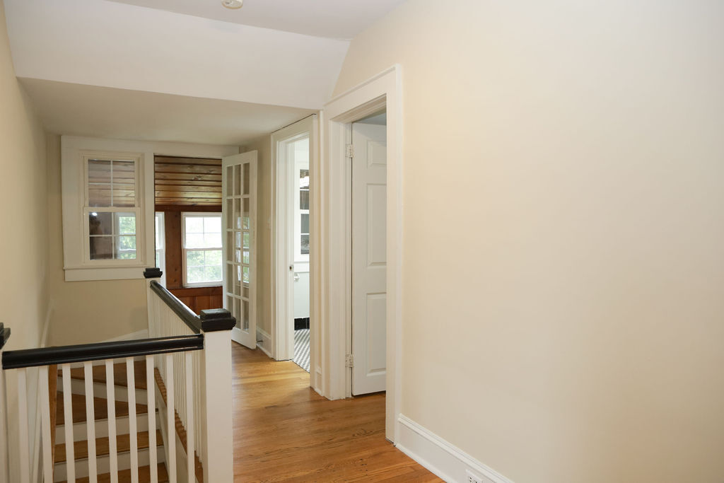 Building Photo - 603 Mayflower Dr