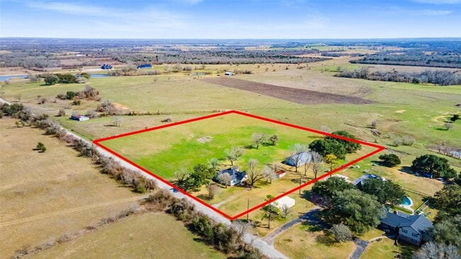 Building Photo - 18218 Buck Rd