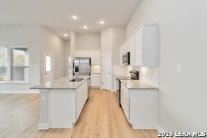 Building Photo - 252 Nespral Dr