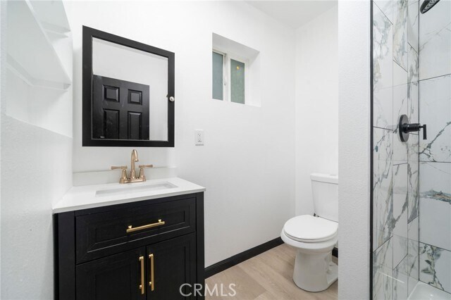 Building Photo - 14255 Long View Dr