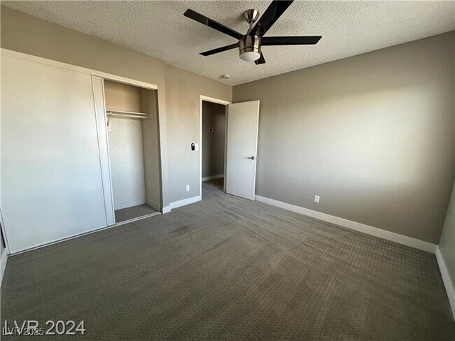 Building Photo - 1424 Lodgepole Dr