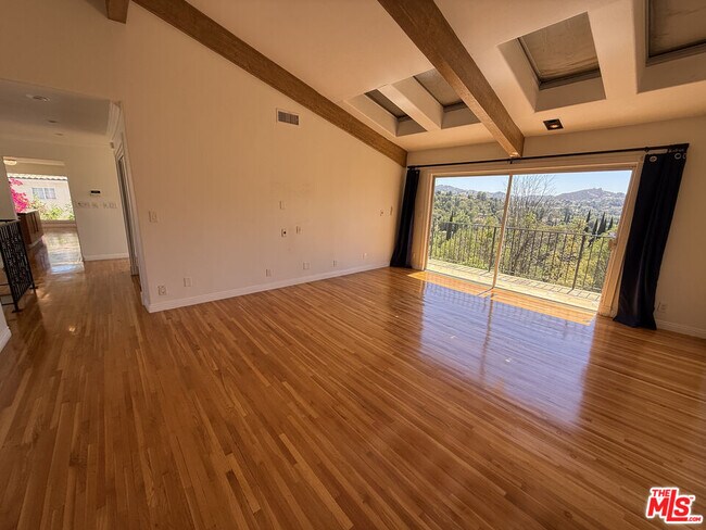 Building Photo - 4613 Reforma Rd