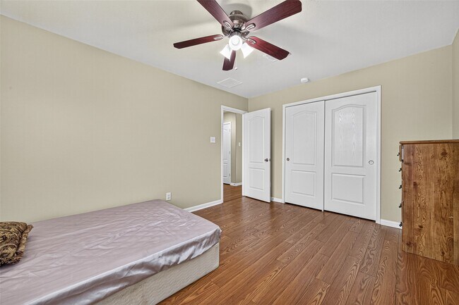 Building Photo - 9106 Fuqua Breeze Dr