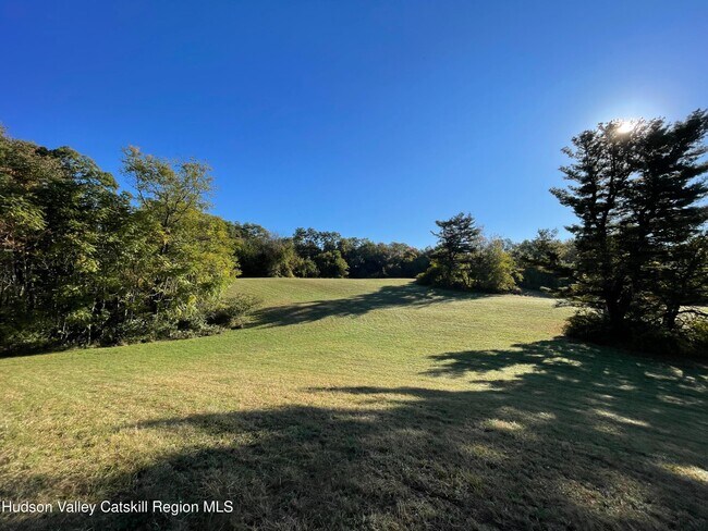 Building Photo - 416 Hapeman Hill Rd